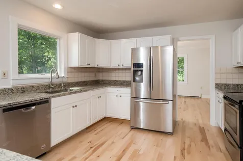 8 Sunnyside Drive Durham NH 03824