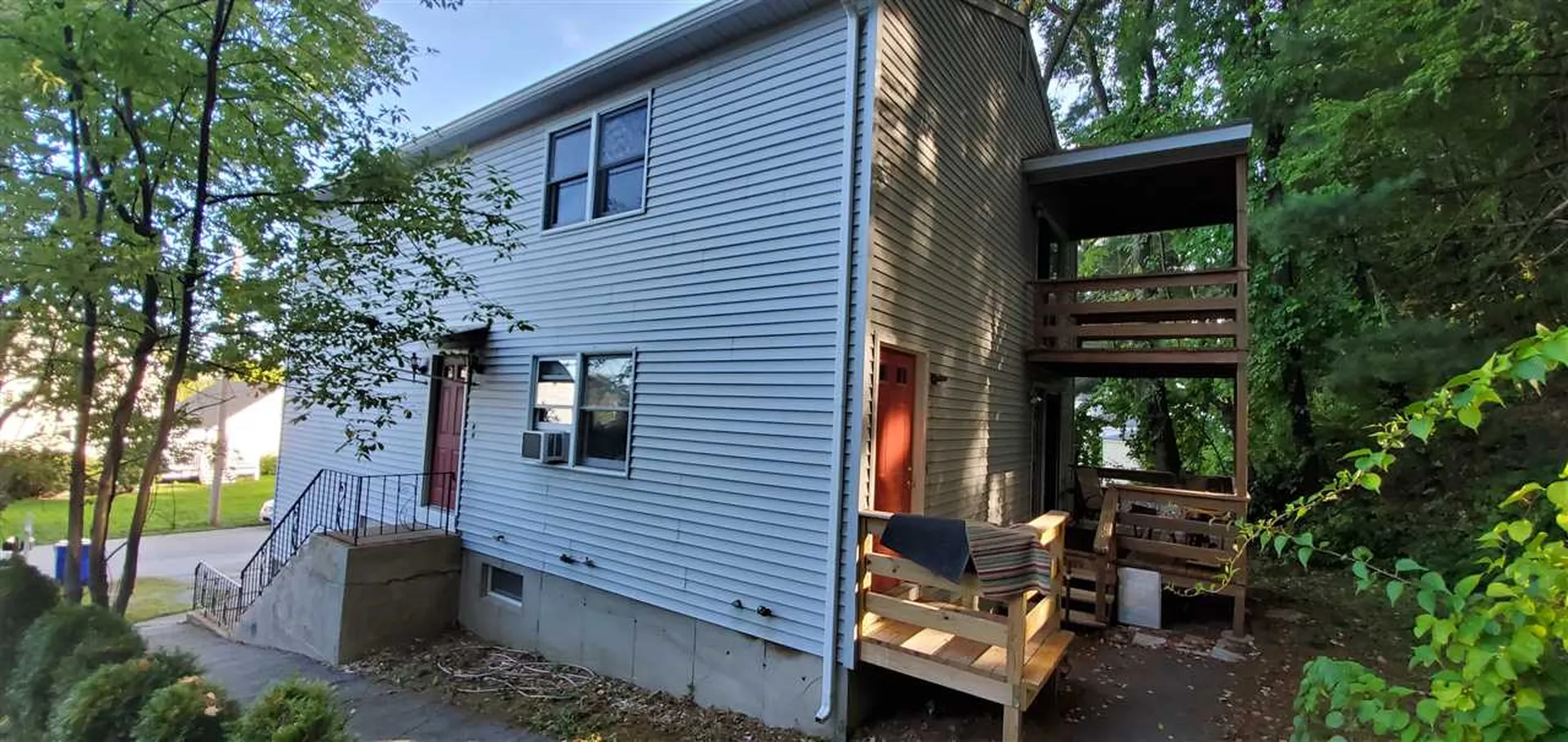 211 Huntress Street Manchester NH 03102