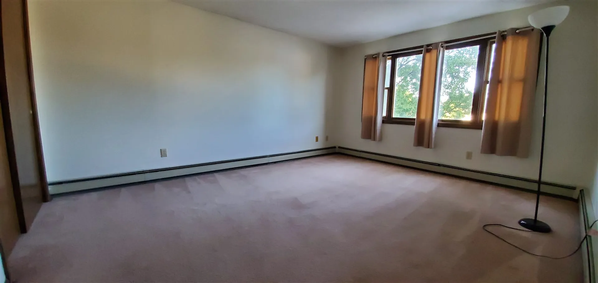 211 Huntress Street Manchester NH 03102