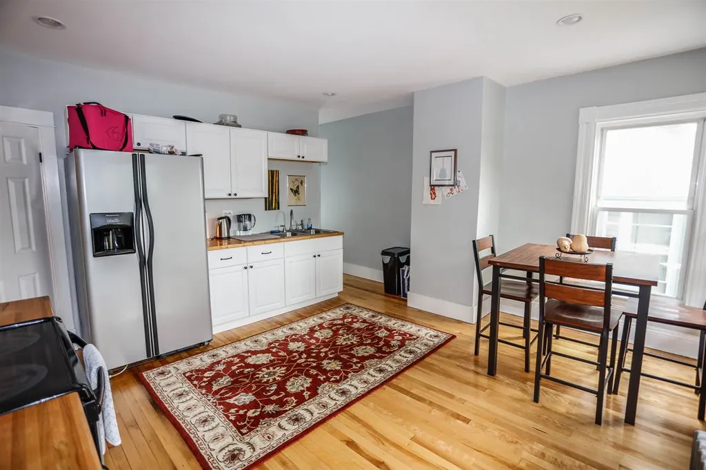 239 Sagamore Street Manchester NH 03104