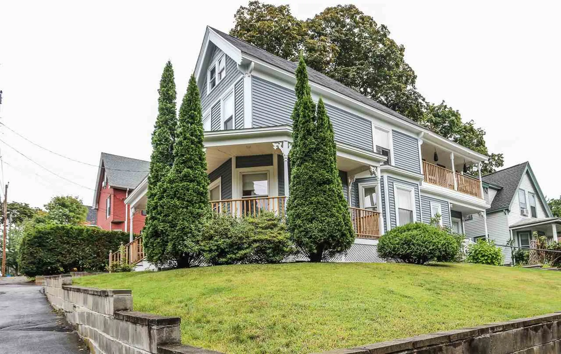 239 Sagamore Street Manchester NH 03104