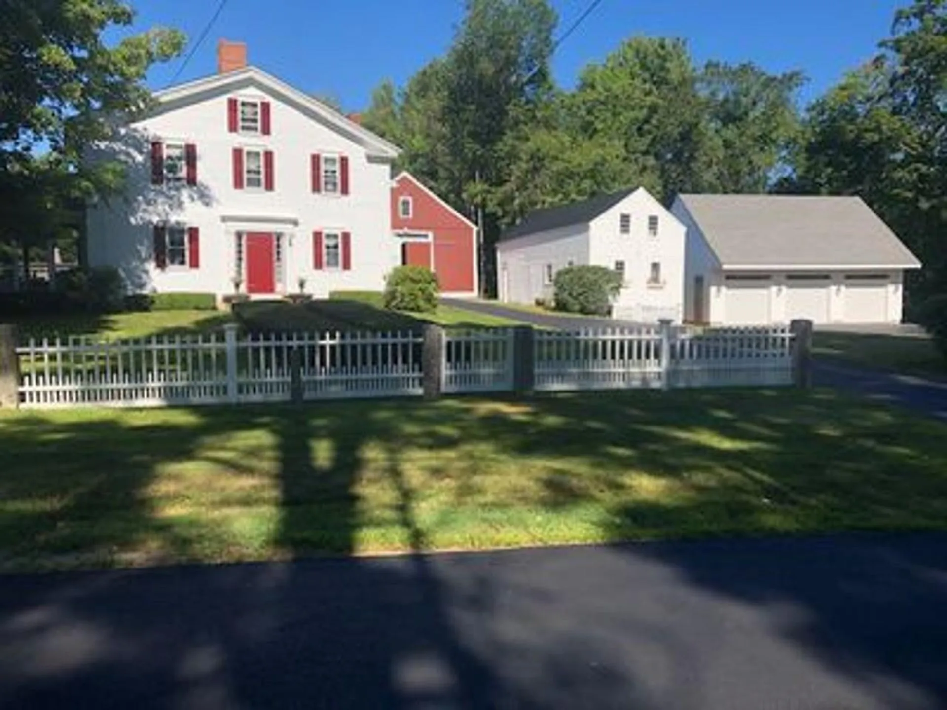 195 South Road Candia NH 03034
