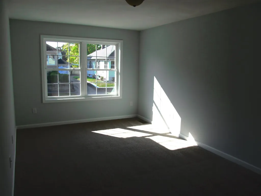 417 Tarrytown Road Manchester NH 03103