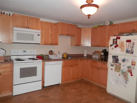 12 Charles Street Laconia NH 03246