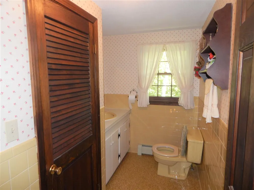 761 Back Mountain Road Windsor VT 05089