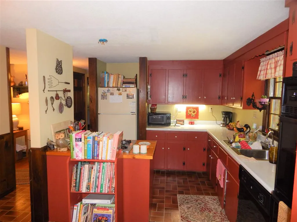 761 Back Mountain Road Windsor VT 05089