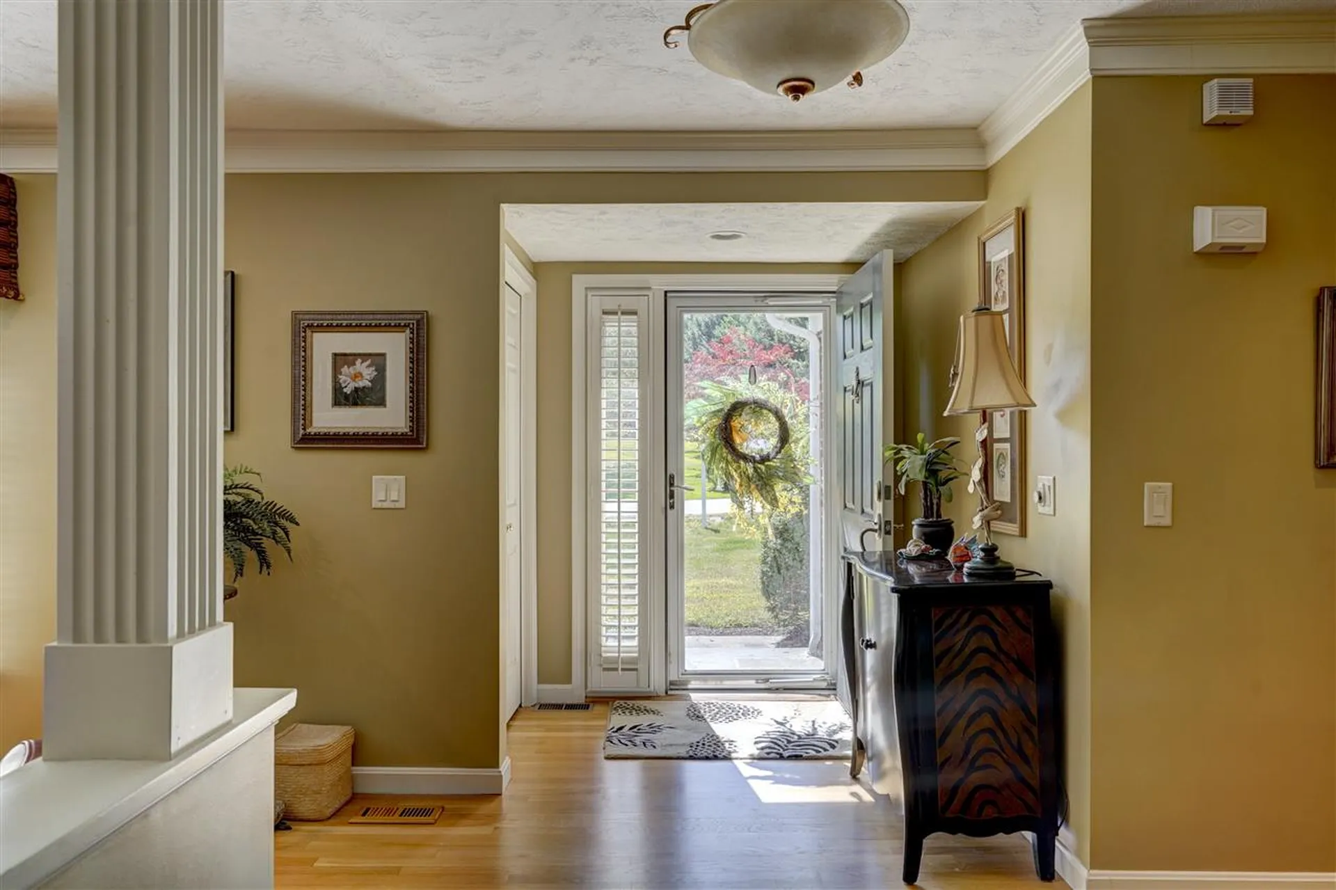14 Pilgrim Drive Bedford NH 03110