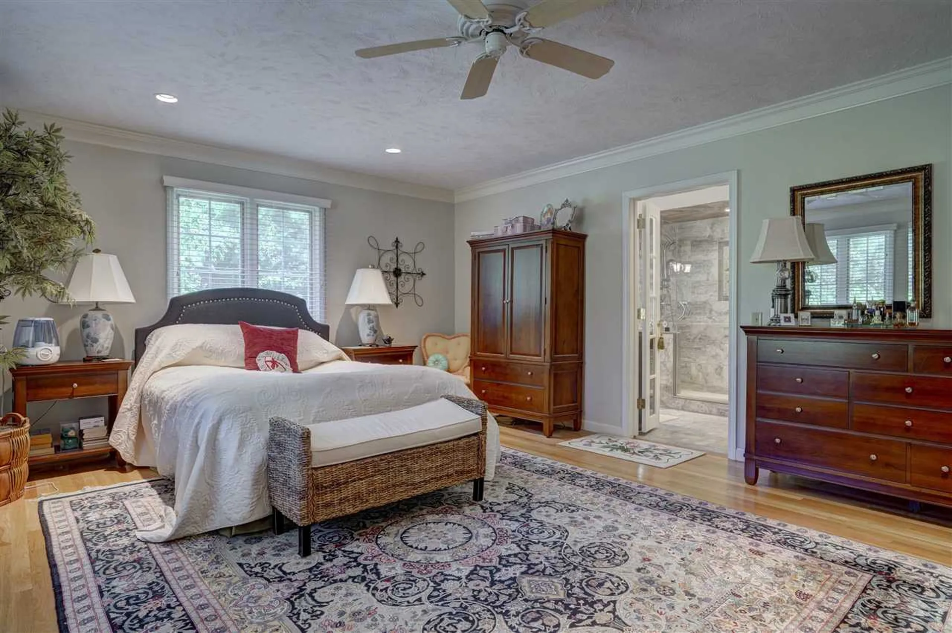 14 Pilgrim Drive Bedford NH 03110