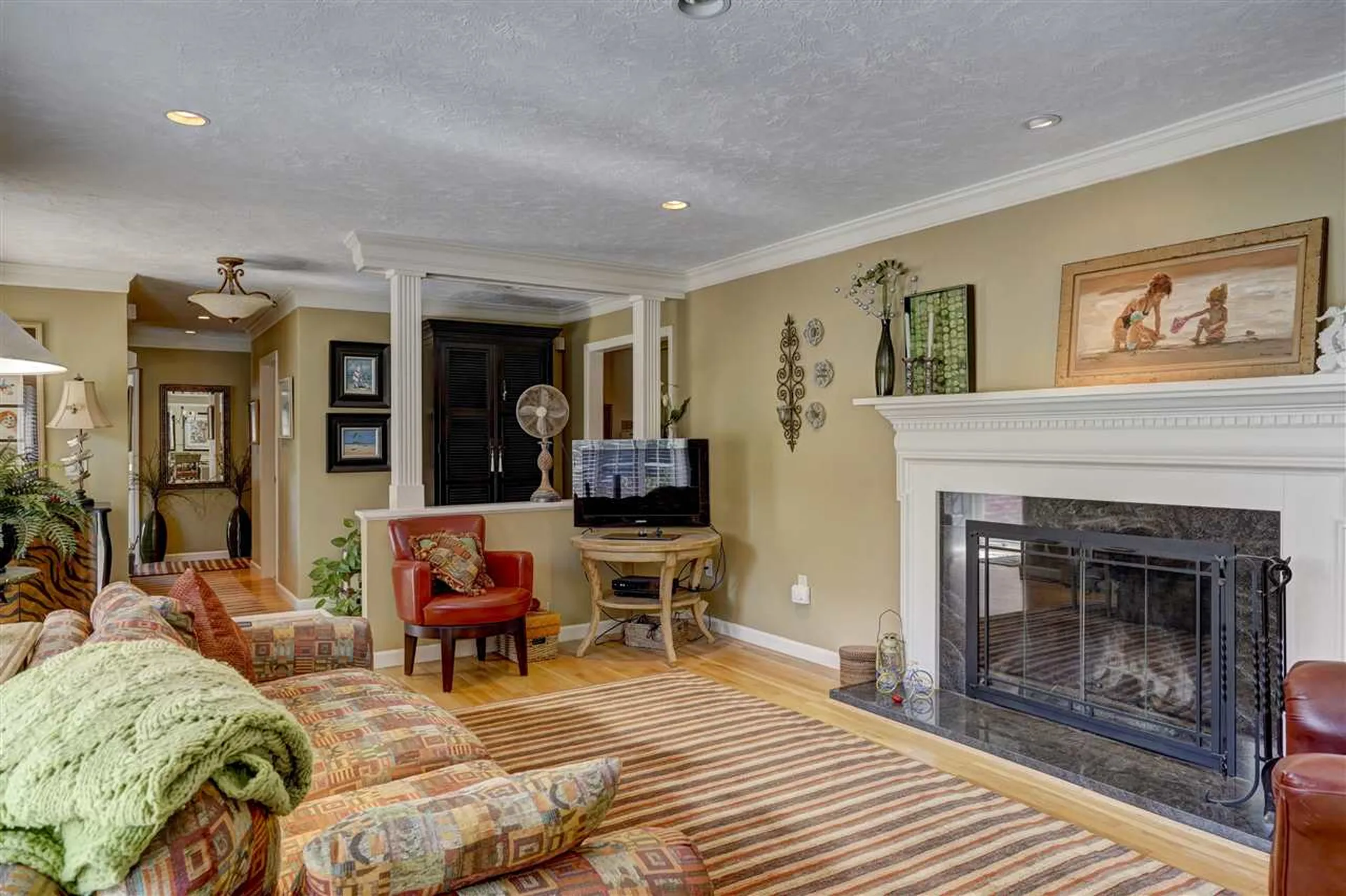 14 Pilgrim Drive Bedford NH 03110