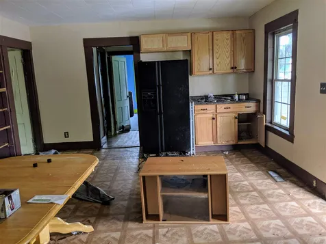 24 Meadow Street Claremont NH 03743