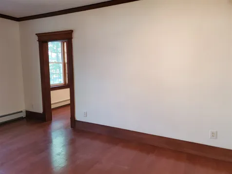 33 Beechmont Street Claremont NH 03743
