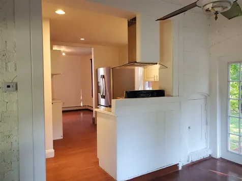 33 Beechmont Street Claremont NH 03743
