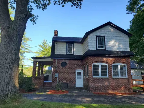 33 Beechmont Street Claremont NH 03743