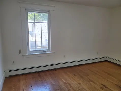 33 Beechmont Street Claremont NH 03743