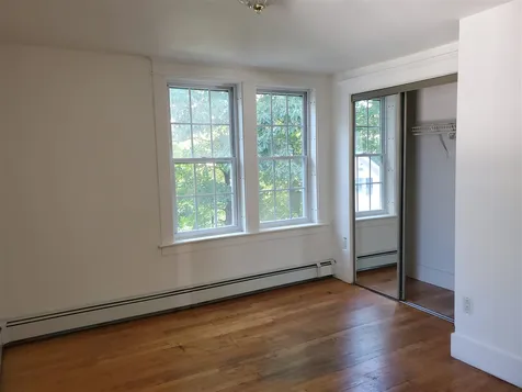 33 Beechmont Street Claremont NH 03743