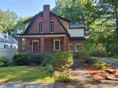 33 Beechmont Street Claremont NH 03743