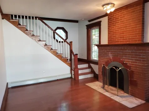 33 Beechmont Street Claremont NH 03743