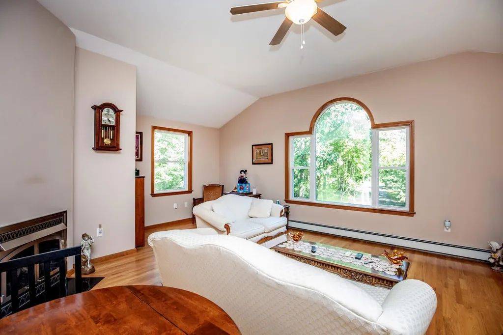 24 Morrison Road Windham NH 03087