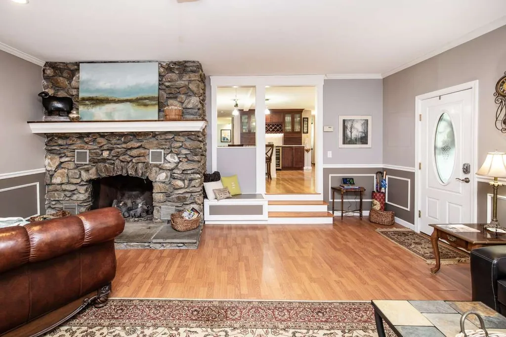 24 Morrison Road Windham NH 03087