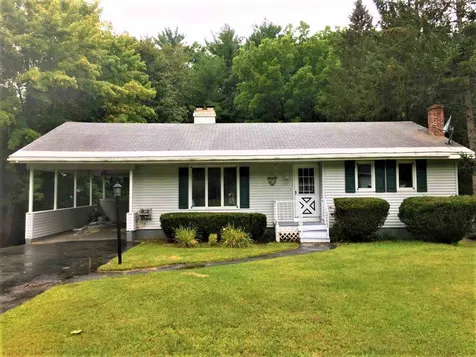 22 Cottonwood Avenue Laconia NH 03246