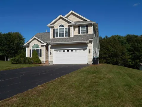 19 Sterling Drive Franklin NH 03235