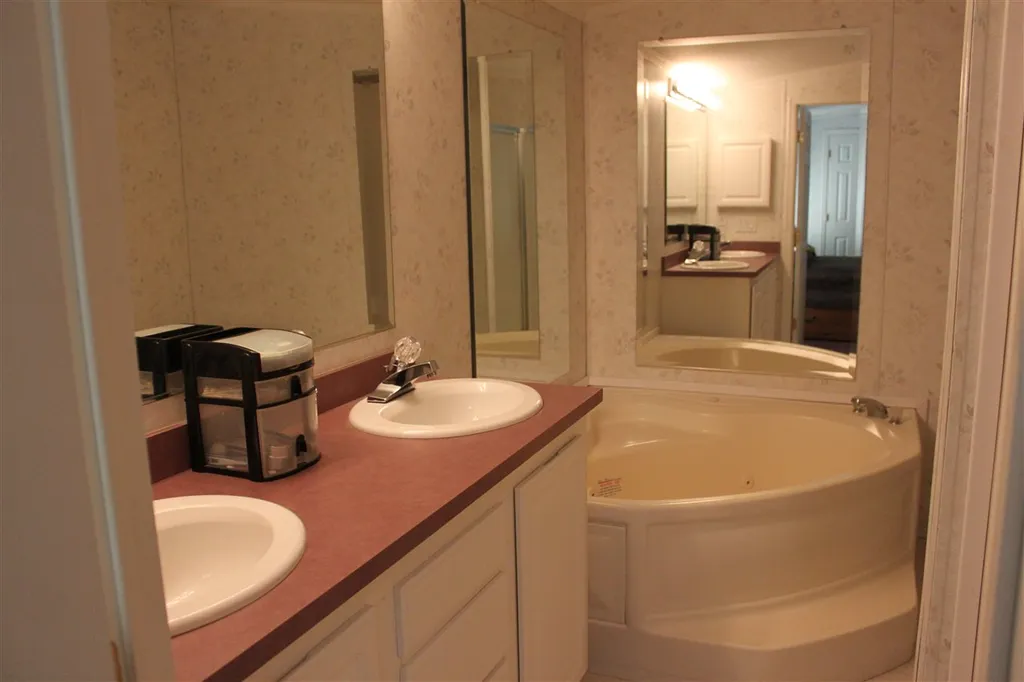 46 Magnolia Lane Belmont NH 03220