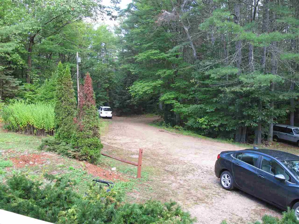 498 Depot Road Tamworth NH 03886