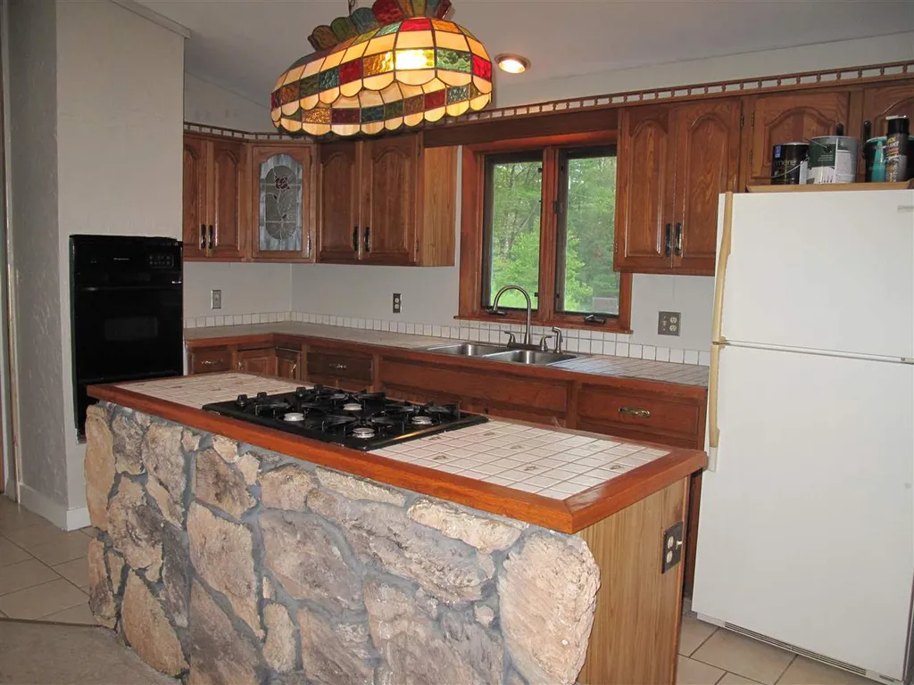 498 Depot Road Tamworth NH 03886