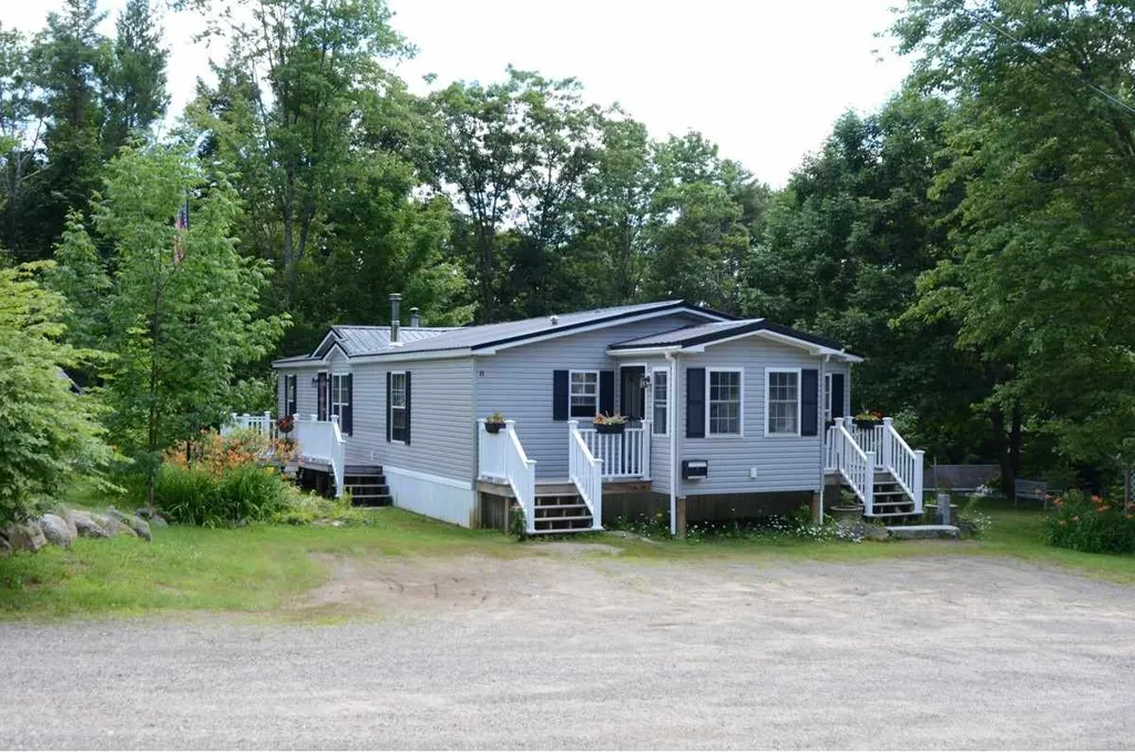 11 Woodland Drive Sullivan NH 03445