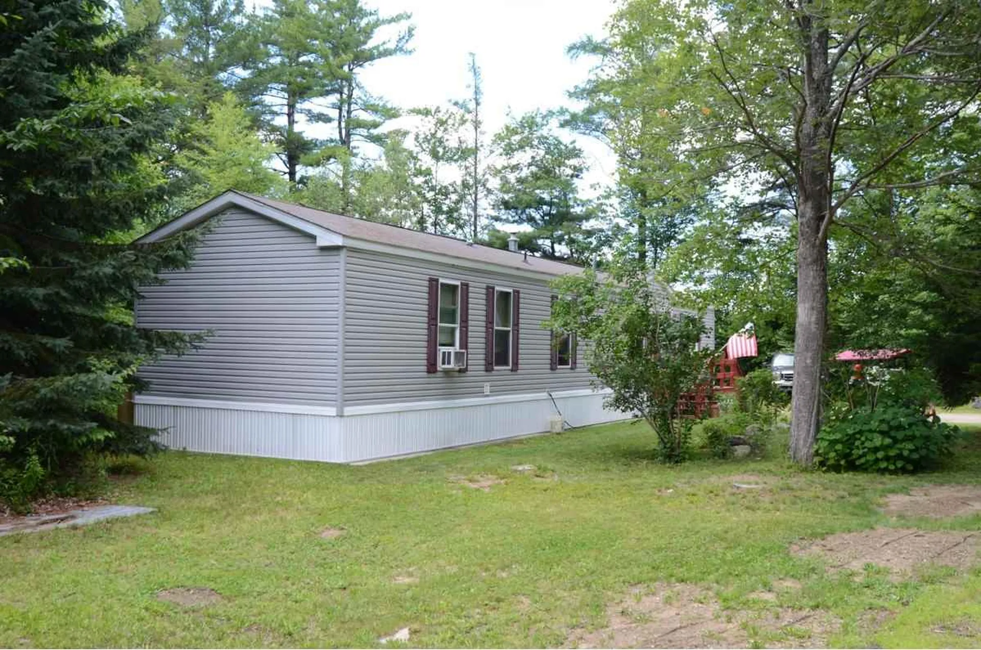11 Woodland Drive Sullivan NH 03445