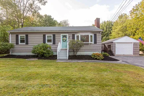 113 Langford Road Raymond NH 03077
