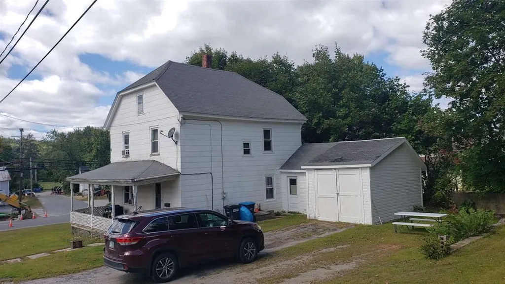 225 N Main Street Newport NH 03773