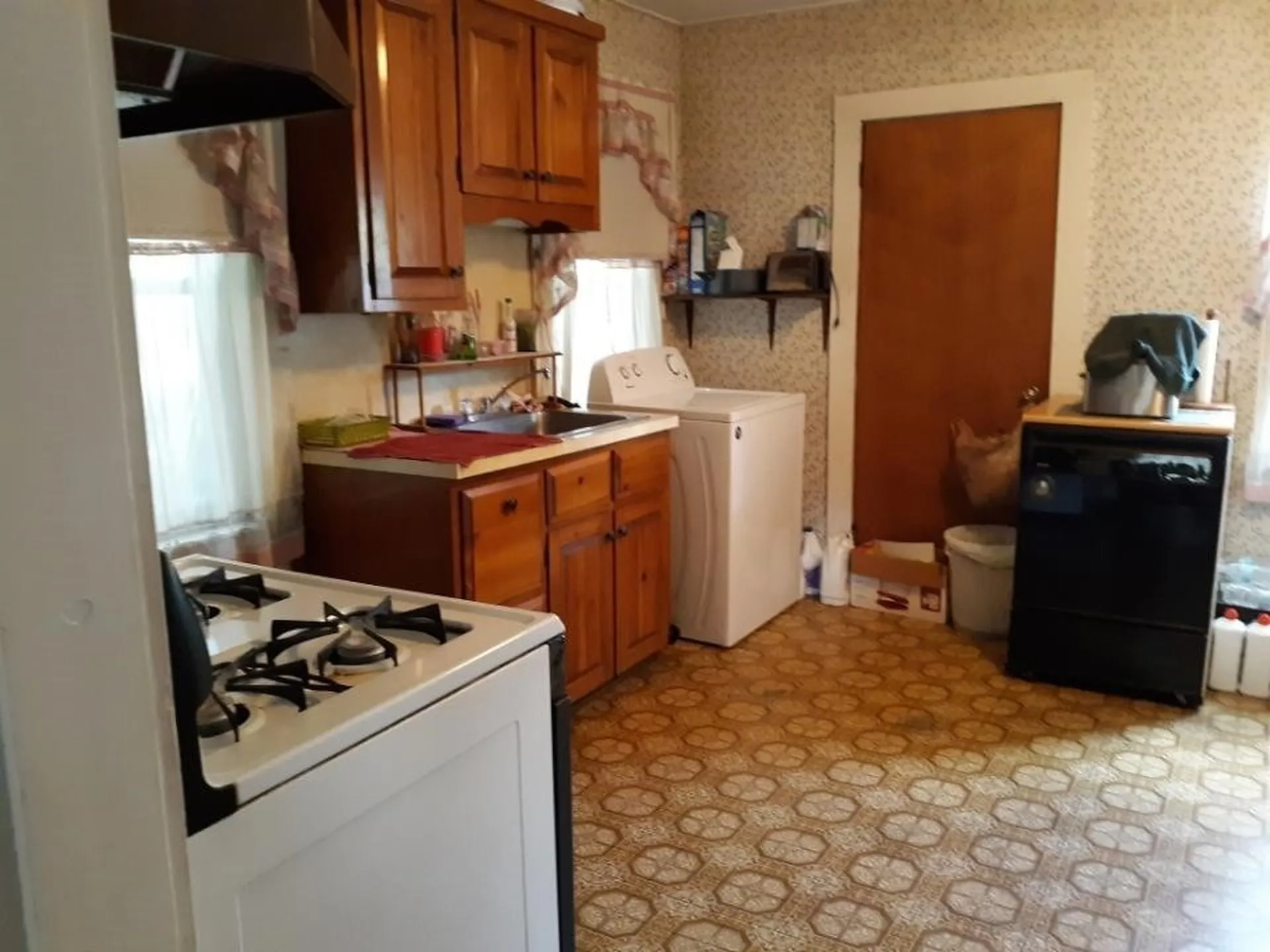 225 N Main Street Newport NH 03773