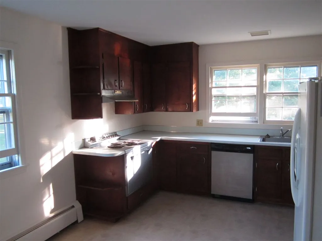 73 Gould Road New London NH 03257