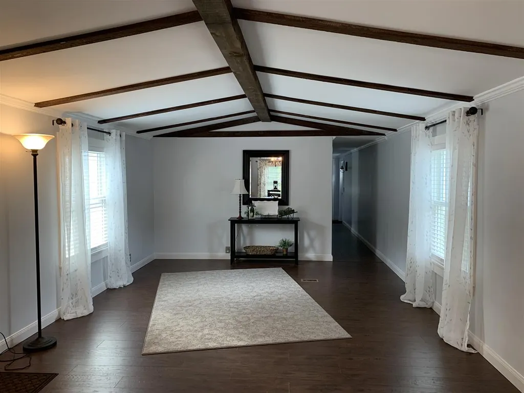 87 Crystal Springs Way Somersworth NH 03878