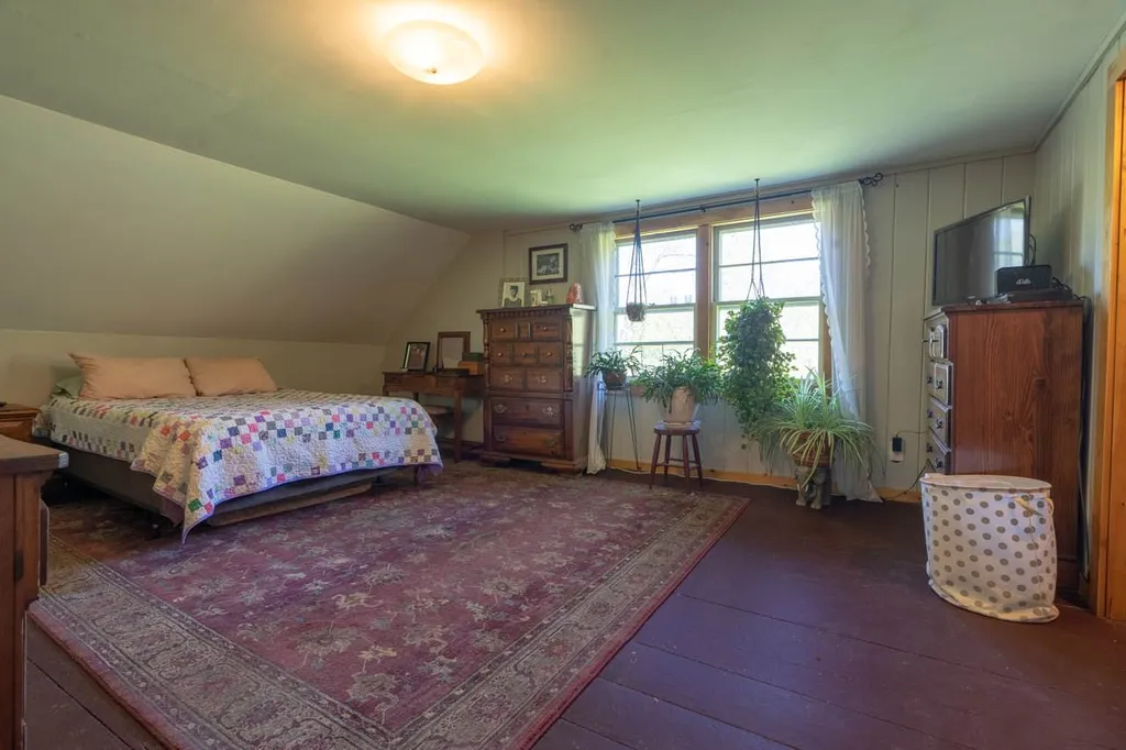 103 Potash Hill Road Tunbridge VT 05077