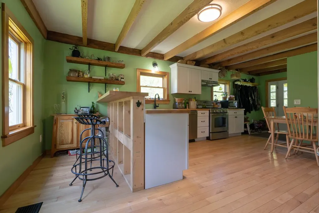 103 Potash Hill Road Tunbridge VT 05077