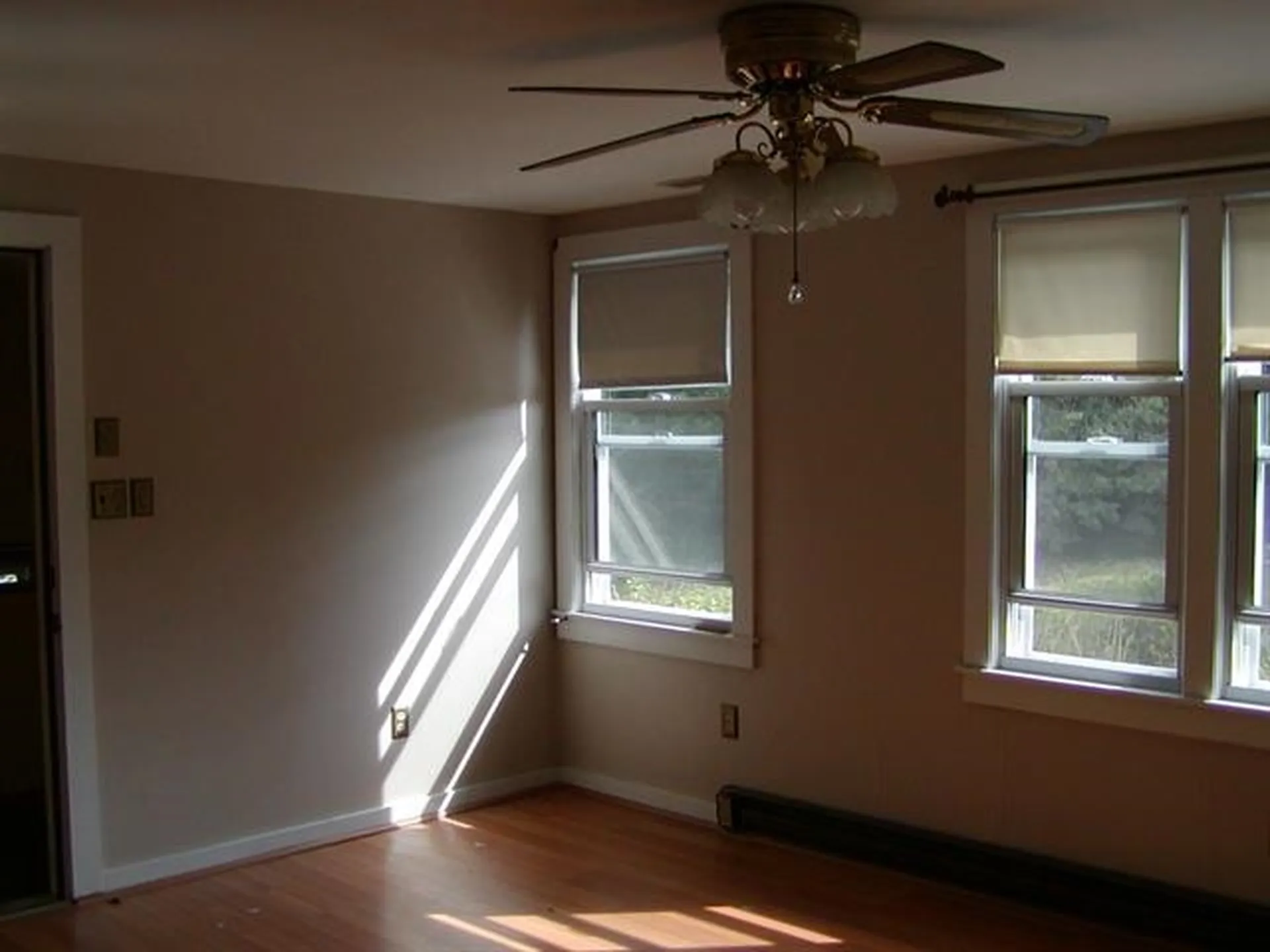 136 Oakdale Avenue Manchester NH 03103
