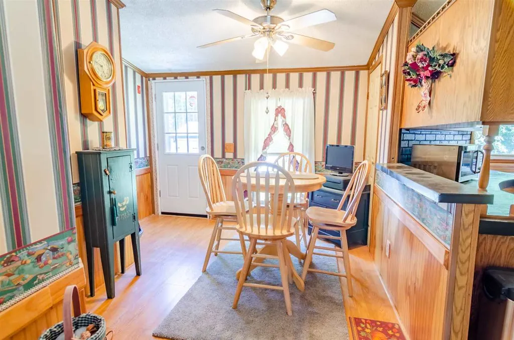 38 Dianne Street Nashua NH 03062