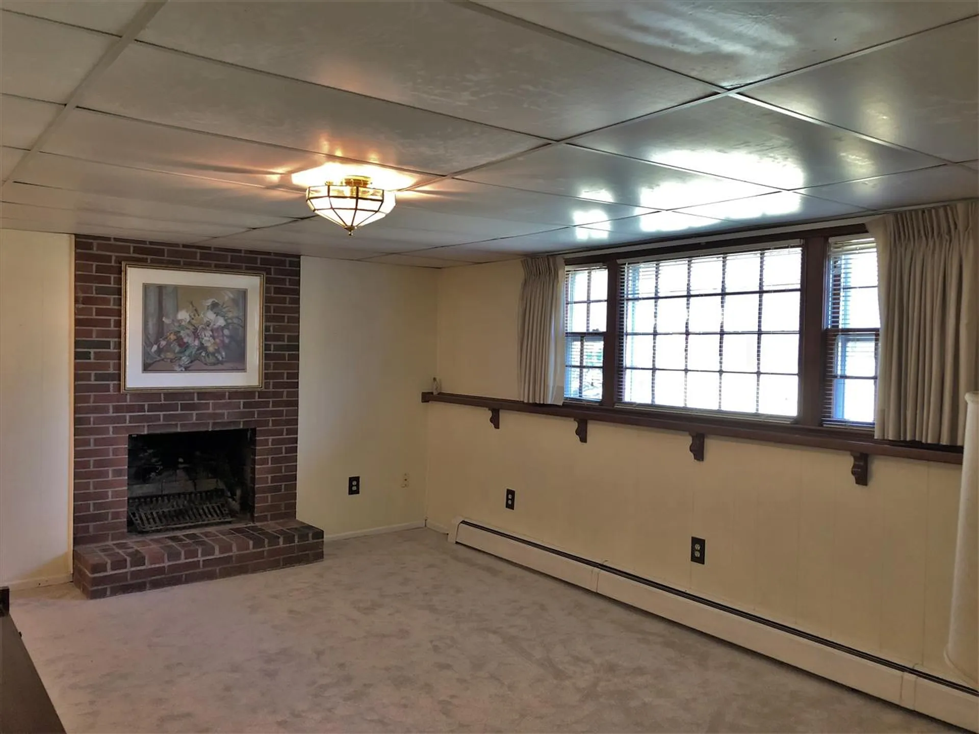 18 Deerhaven Drive Nashua NH 03064