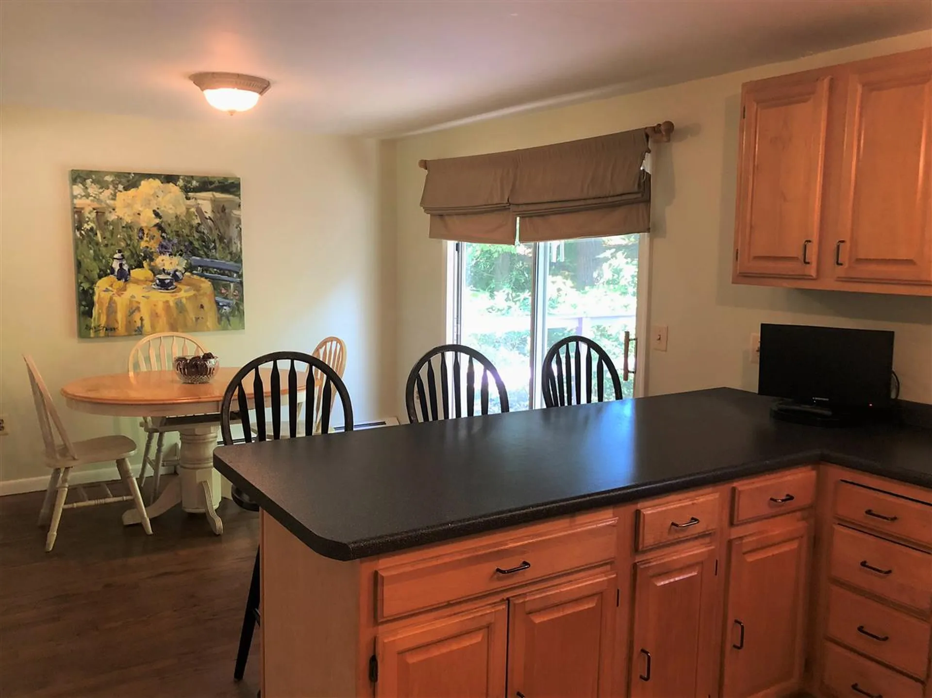 18 Deerhaven Drive Nashua NH 03064
