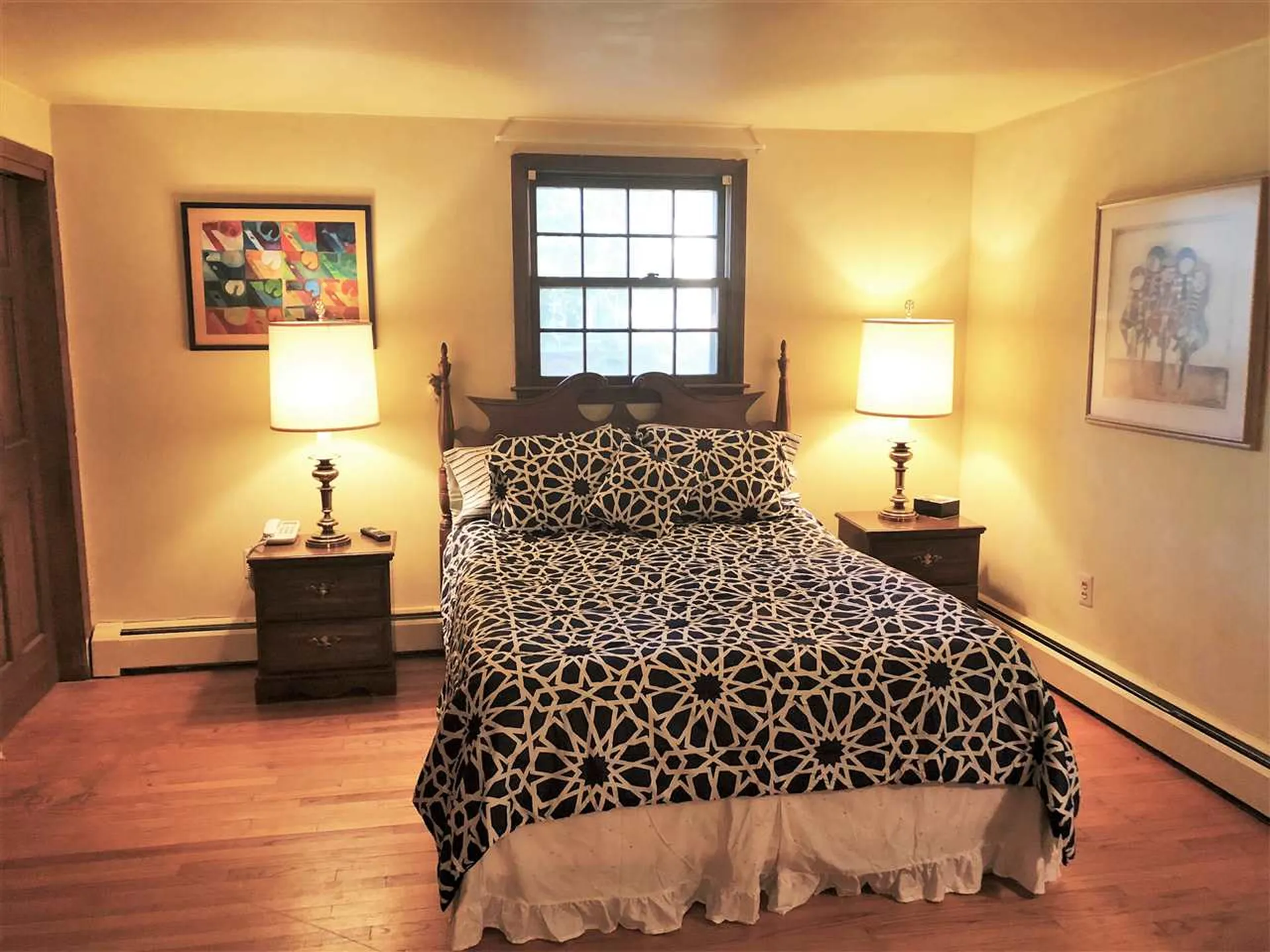 18 Deerhaven Drive Nashua NH 03064