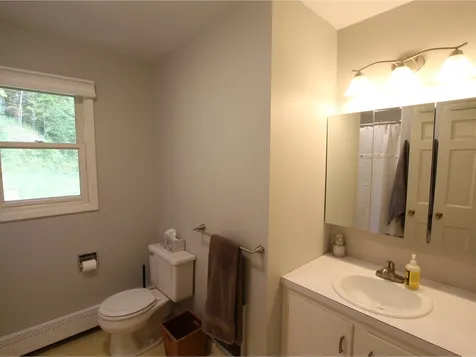 11 Dunpatrick Circle Montpelier VT 05602