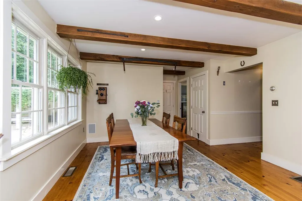 118 Punkintown Road Eliot ME 03903