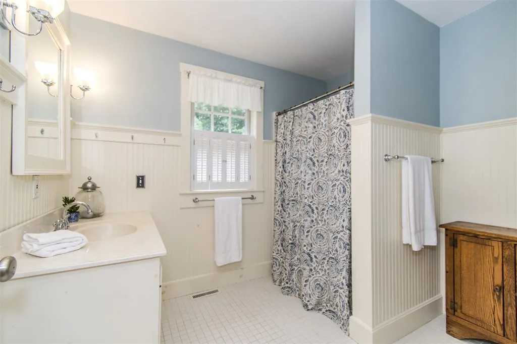 118 Punkintown Road Eliot ME 03903