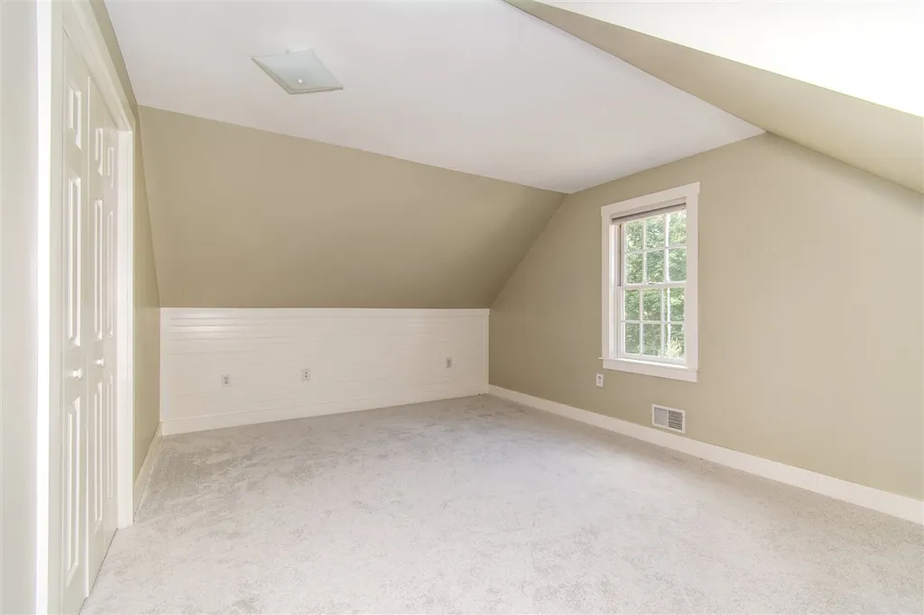 118 Punkintown Road Eliot ME 03903