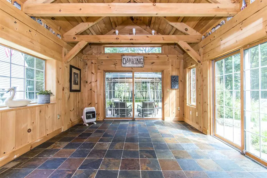 118 Punkintown Road Eliot ME 03903