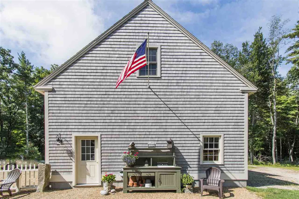 118 Punkintown Road Eliot ME 03903