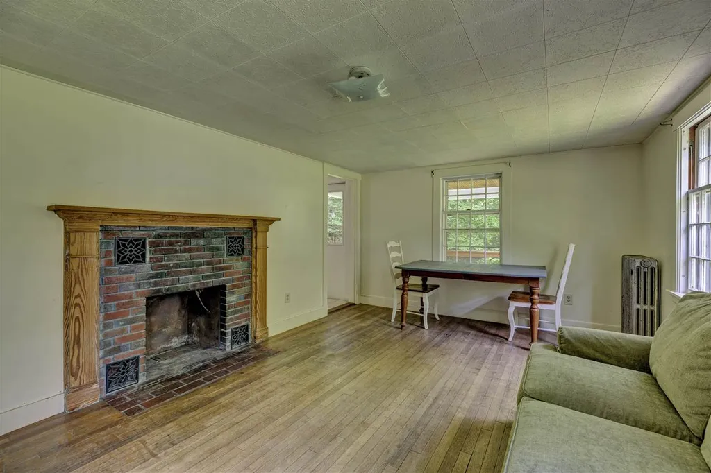 203 Cheney Street Newport NH 03773