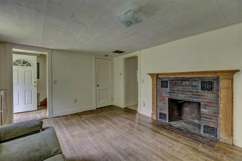 203 Cheney Street Newport NH 03773